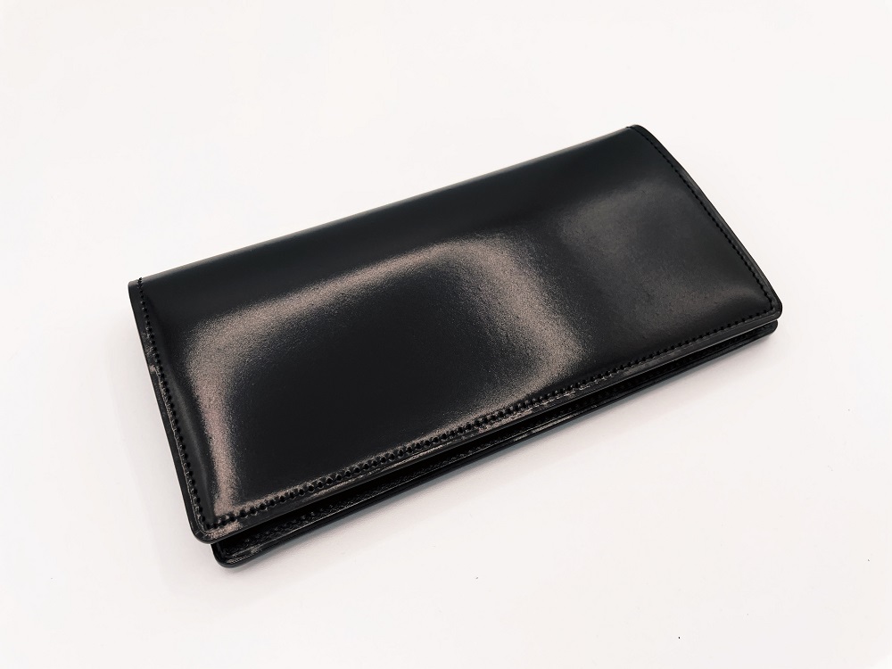 レビュー】最上級コードバンを全身に使った贅沢な長財布！シェルコード 